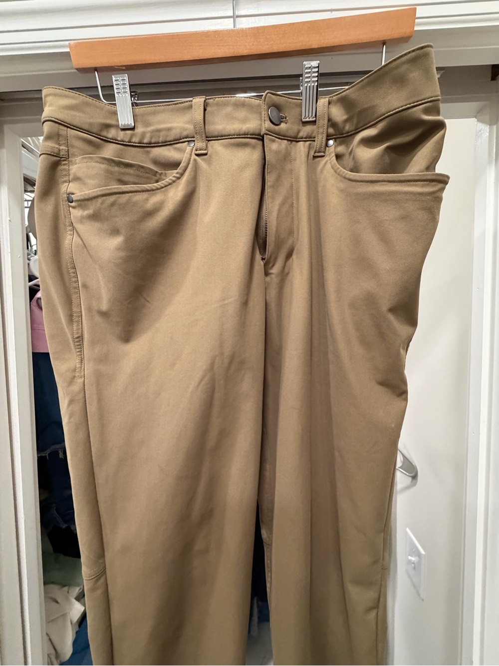 lululemon athletica Men's Tan Chino Pants